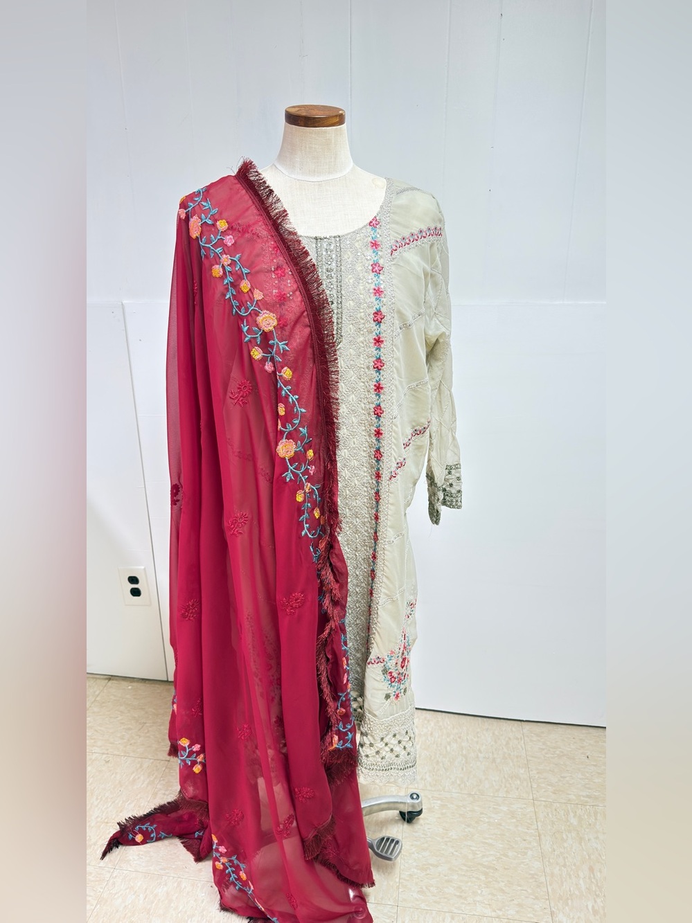 Embroidered Two-Tone Women’s Dress with Maroon Dupatta